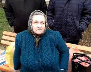 &quot;Не поддержала выборы в Крыму&quot; - с пенсионеркой жестоко расправился врач - відео