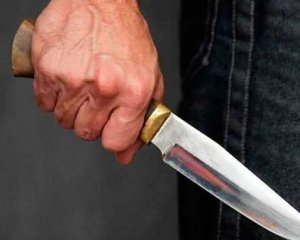13 ударів цеглиною: медсестрі не вдалося врятуватися від психічно хворого