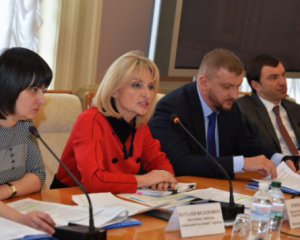 Государство должно создавать механизмы стимулирования добросовестных родителей - Ирина Луценко