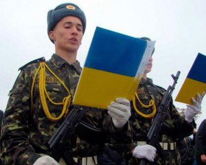 Весняний призов в армію: хто, куди і на скільки
