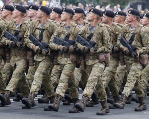 Україна у найближчі 10 років приєднається до НАТО - Порошенко