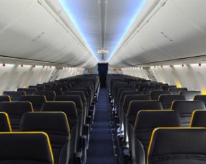 Порошенко сообщил об акционных билетах Ryanair