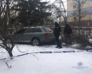 Под Киевом грабители взяли в заложники бабушку с внуками