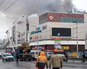 &quot;Россия со всех сторон заточена под смерть&quot; - Муждабаев о трагедии в Кемерово