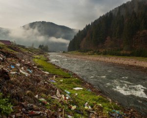 Українець створив робота для очищення річок від сміття