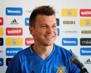 Ротань не планирует покидать сборную Украины