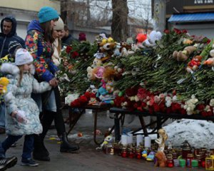 Пожежа в Кемеровому: місцеві вийшли на мітинг. Приїхав Путін