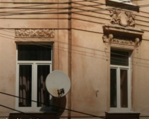 Львів&#039;янина оштрафували за встановлення пластикових вікон