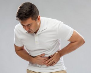 Як відрізнити отруєння від панкреатиту: дієві поради лікаря