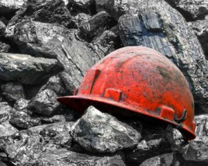 На Луганщині 240 шахтарів лишилися під землею через знеструмлення
