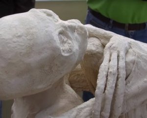 Исследовали мумию гибрида человека с инопланетянином