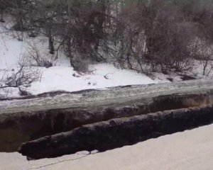 На одній із доріг міжнародного значення утворилось кілометрове провалля