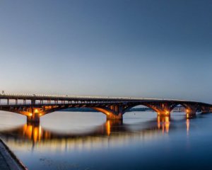В Киеве отремонтируют мост Метро