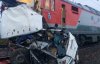 В Крыму электричка протаранила автобус, есть погибшие