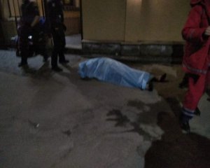 Во львовском ресторане умер человек