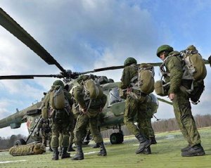 Почалися російсько-білоруські  військові навчання