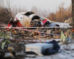 Смоленская трагедия: в Москве в гробы разложили пакеты, бутылки и части чужих тел