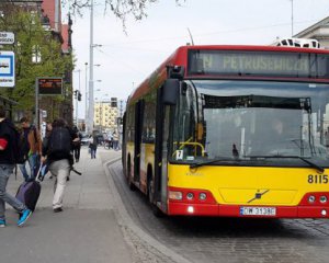Польский город будет обслуживать в транспорте на украинском