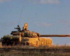 Окупанти били з танків і ПТРК: 5 бійців АТО отримали поранення