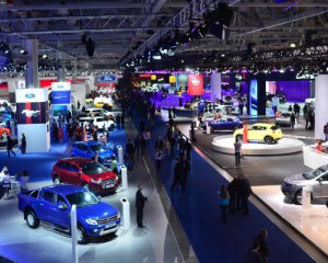 Повідомили, які автовиробники не поїдуть на автосалон у Москві