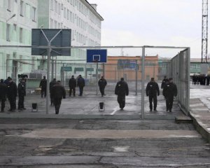 Тортури й убивства: розповіли про жахливу реальність у ДНР