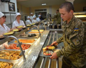 78 тонн харчів для військових виявились неякісними