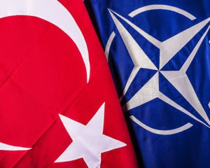 НАТО і Туреччина обговорили подробиці ведення війни в Сирії