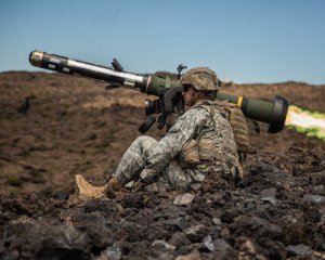 Помпео підтримує плани США надати Україні летальну зброю