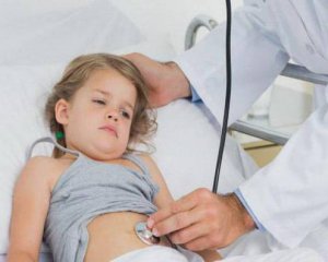 П&#039;ятеро дітей госпіталізували з кишковою інфекцією