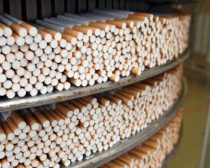 Парламент попросил правительство и ГФС проверить Винниковскую табачную фабрику