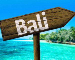 Школьник обокрал мать и устроил себе роскошный отдых на Бали