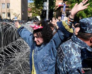 Протести в Єревані: кількість затриманих зросла