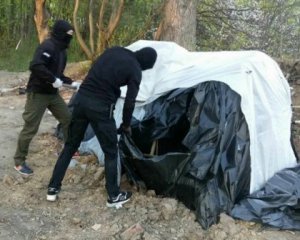 На Лысой горе сожгли мусор, а не лагерь цыган - МВД