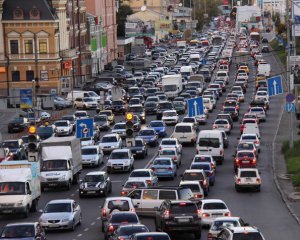 Видеокамеры и бетонные дороги: как повысить безопасность на украинских автодорогах