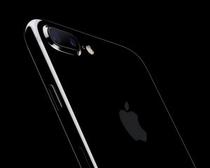 Apple запатентувала скляний телефон - ЗМІ