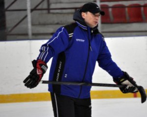 &quot;Хоккейный &quot;Сокол&quot; в настоящее время валяется, им вытирают ноги&quot;