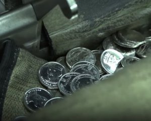 Показали, как изготавливают новые украинские монеты
