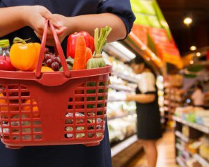 Назвали продукти, які шкодять мікрофлорі кишечника