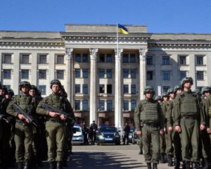 Годовщина столкновений в Одессе: в городе перекрыли улицы и согнали бронетехнику