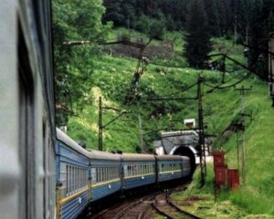 Остановят движение поездов в Закарпатье