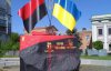 Вандали зіпсували пам'ятник Шухевичу й Бандері