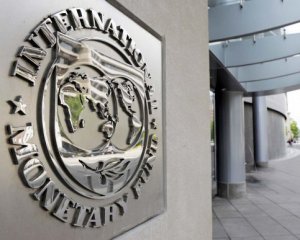 Украина перечислила МВФ $368 млн долга