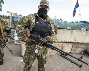 Росія перекидає на кордон з Україною зброю та армію - розвідка