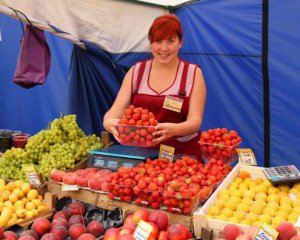 Як їсти свіжі ягоди, щоб не отруїтися