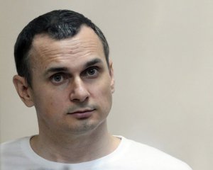 "Сенцова вивозили з колонії на якесь лікування" - адвокат