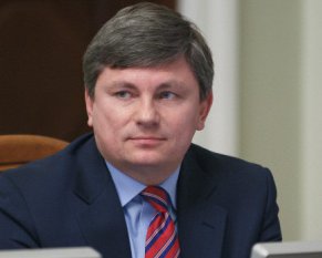 Президентська фракція хоче бачити у Раді головних правоохоронців