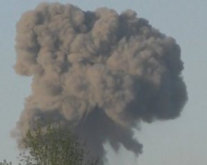 На території складів у Києві стався вибух: є потерпілі