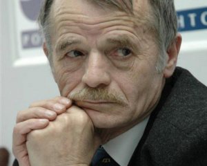 "Не слід вбивати себе за ґратами" - Джемілєв звернувся до політв'язнів