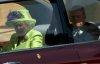 Королева Єлизавета ІІ вразила всіх своїм вбранням до весілля внука