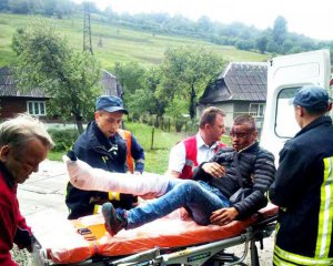 З'ясувалося, ким був чоловік, що на ходу вистрибнув із потяга